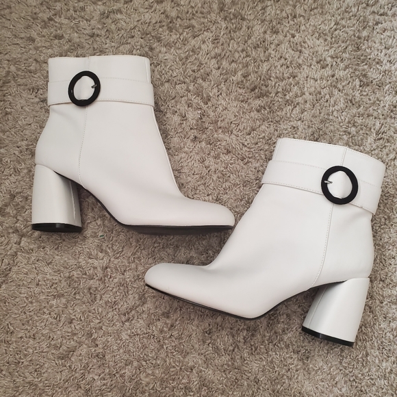 Nine West Shoes - Nine West Short Chunky White Mini Boots